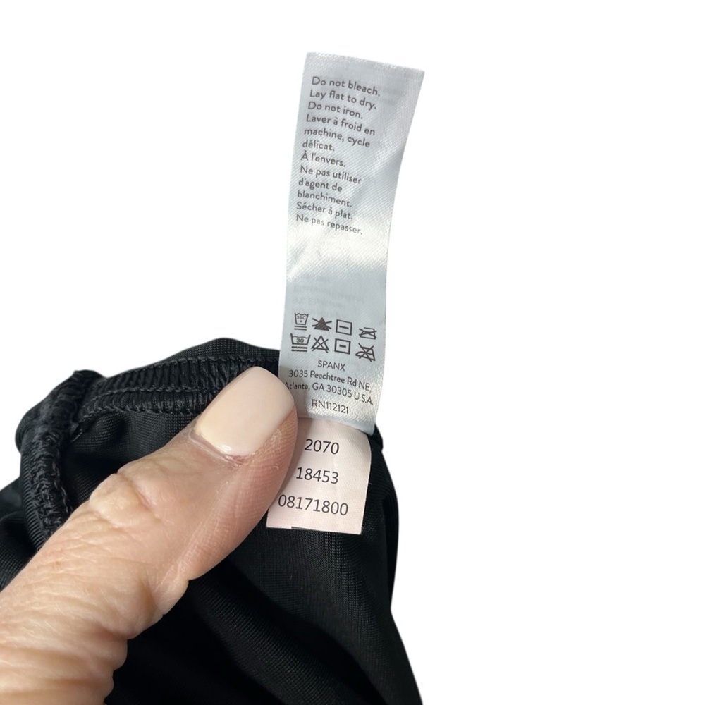 SPANX Ready To Wow Velvet Legging Black Size Medium Style 2070 - Picture 5 of 5